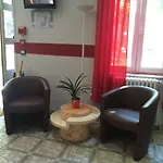 Otel Au Royal 2*