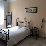 Au Royal Otel