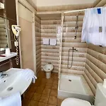 Otel Au Royal 2*