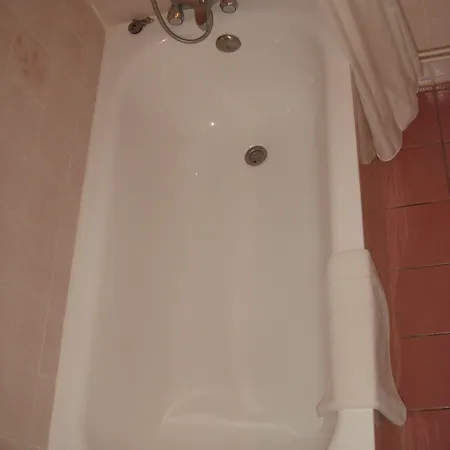 Au Royal Hotel Carcassonne