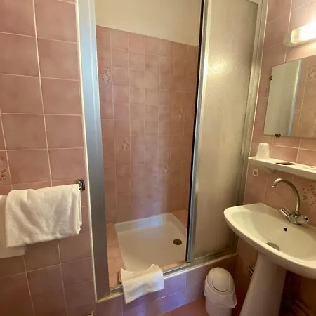 Au Royal Hotel Carcassonne