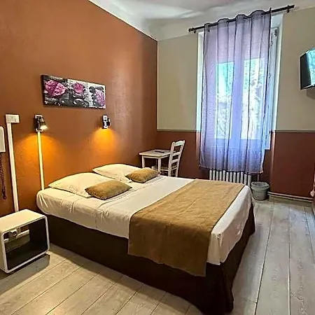 Hotel Au Royal 2*