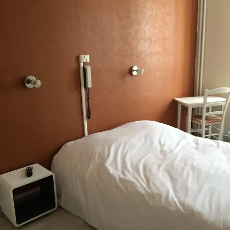 Hotel Au Royal 2*
