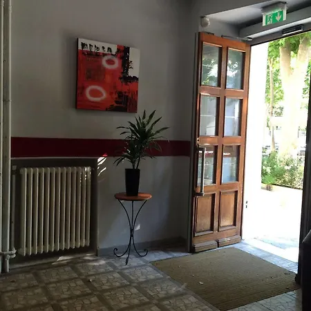 Otel Au Royal 2*