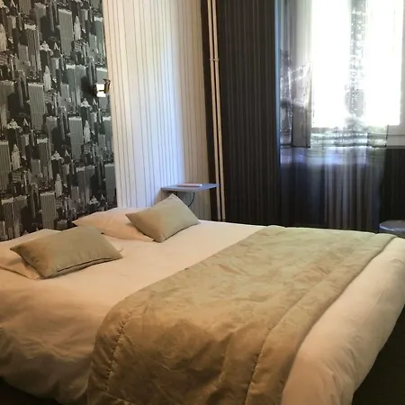 Au Royal Otel